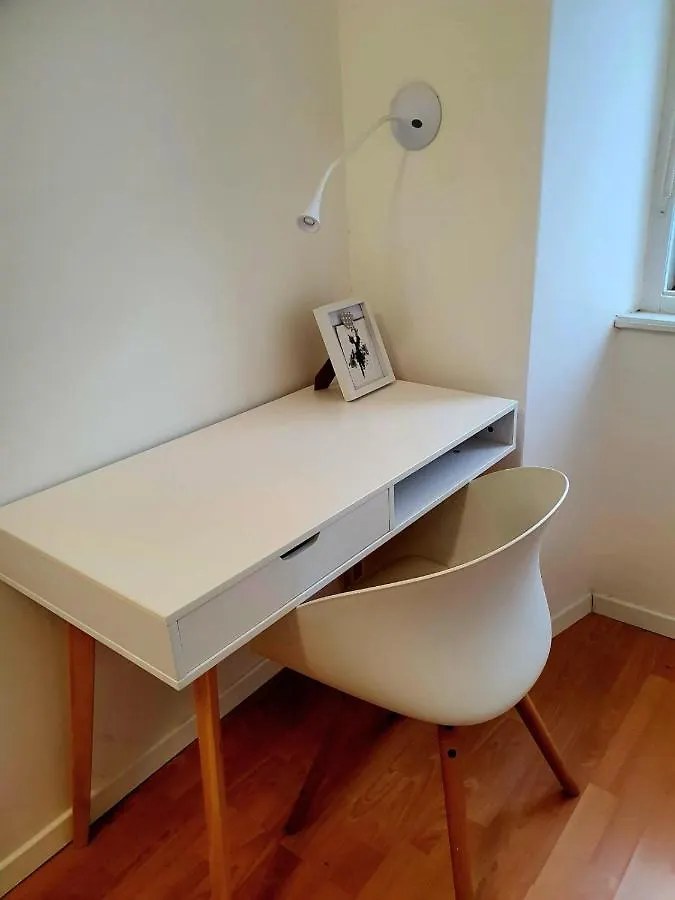 Nice 2 Bedroom Apartment Near City Center Rijeka