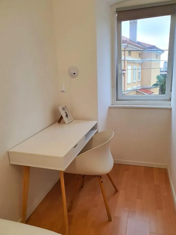 Nice 2 Bedroom Apartment Near City Center Rijeka